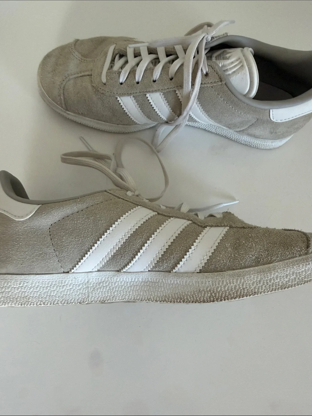 adidas Gazelle Sneaker in light grey
